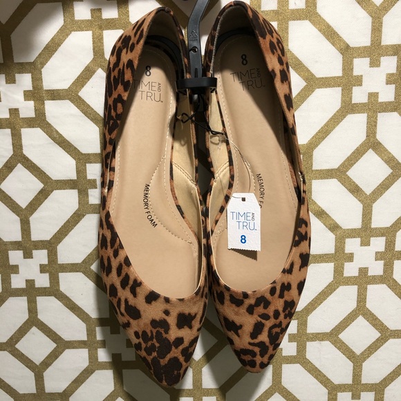 BNWT Leopard Point Ballet Flat - Picture 3 of 7